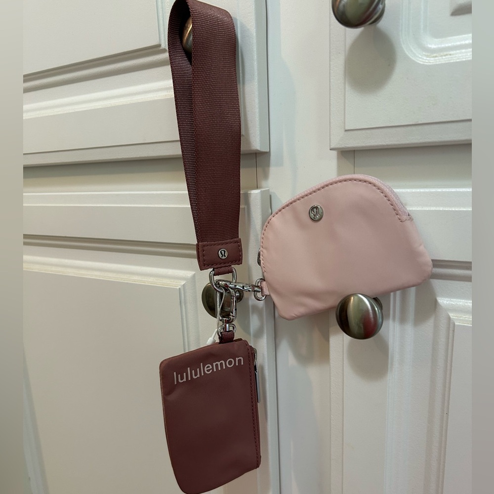 Lululemon Dual Pouch Wristlet Spiced Chai Flush Pink Key Card Holder